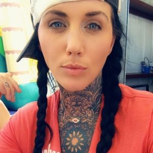 Meet your Posher, Summer